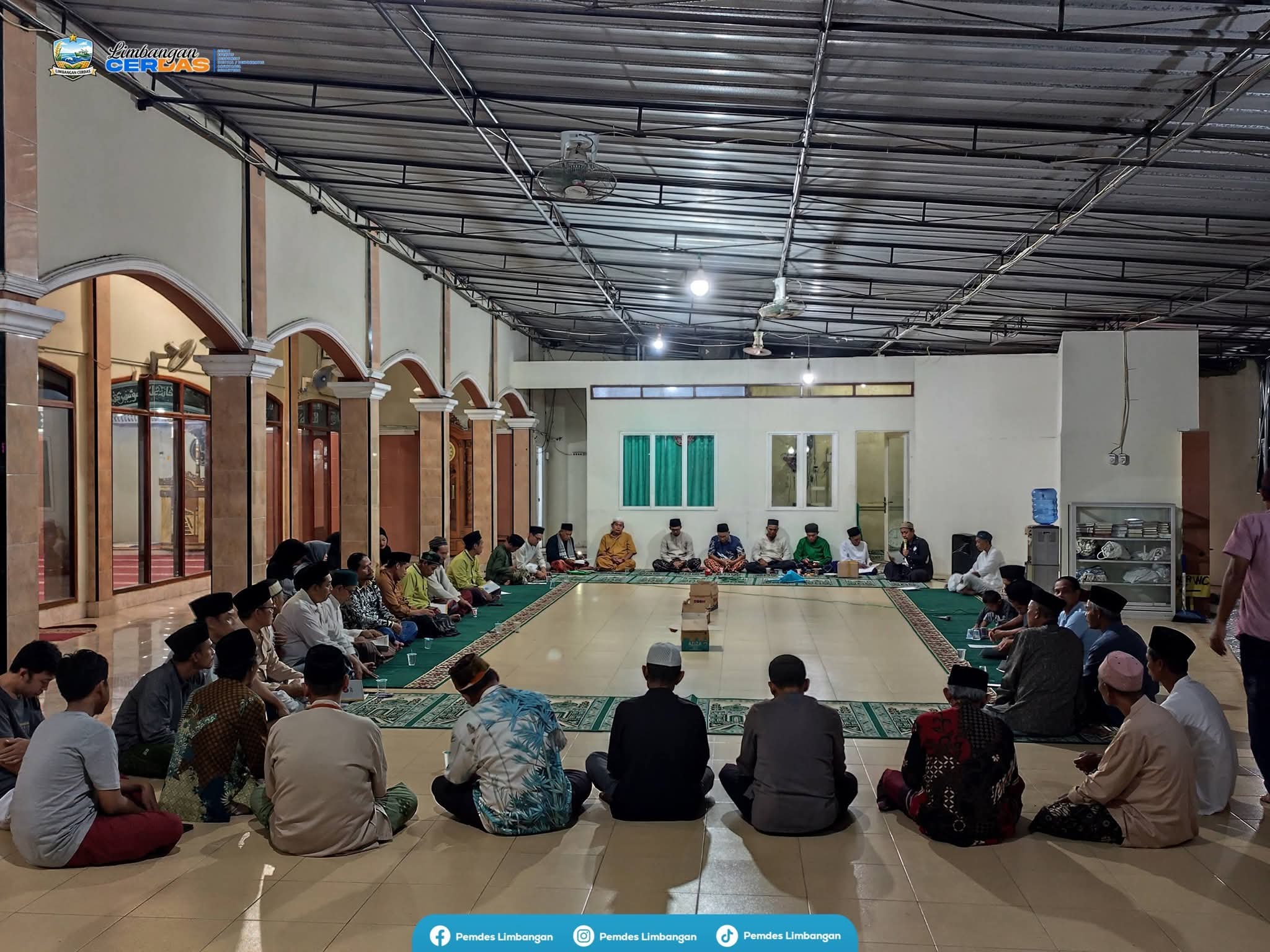 Menghadiri Acara Memperingati Malam Nuzulul Qur'an