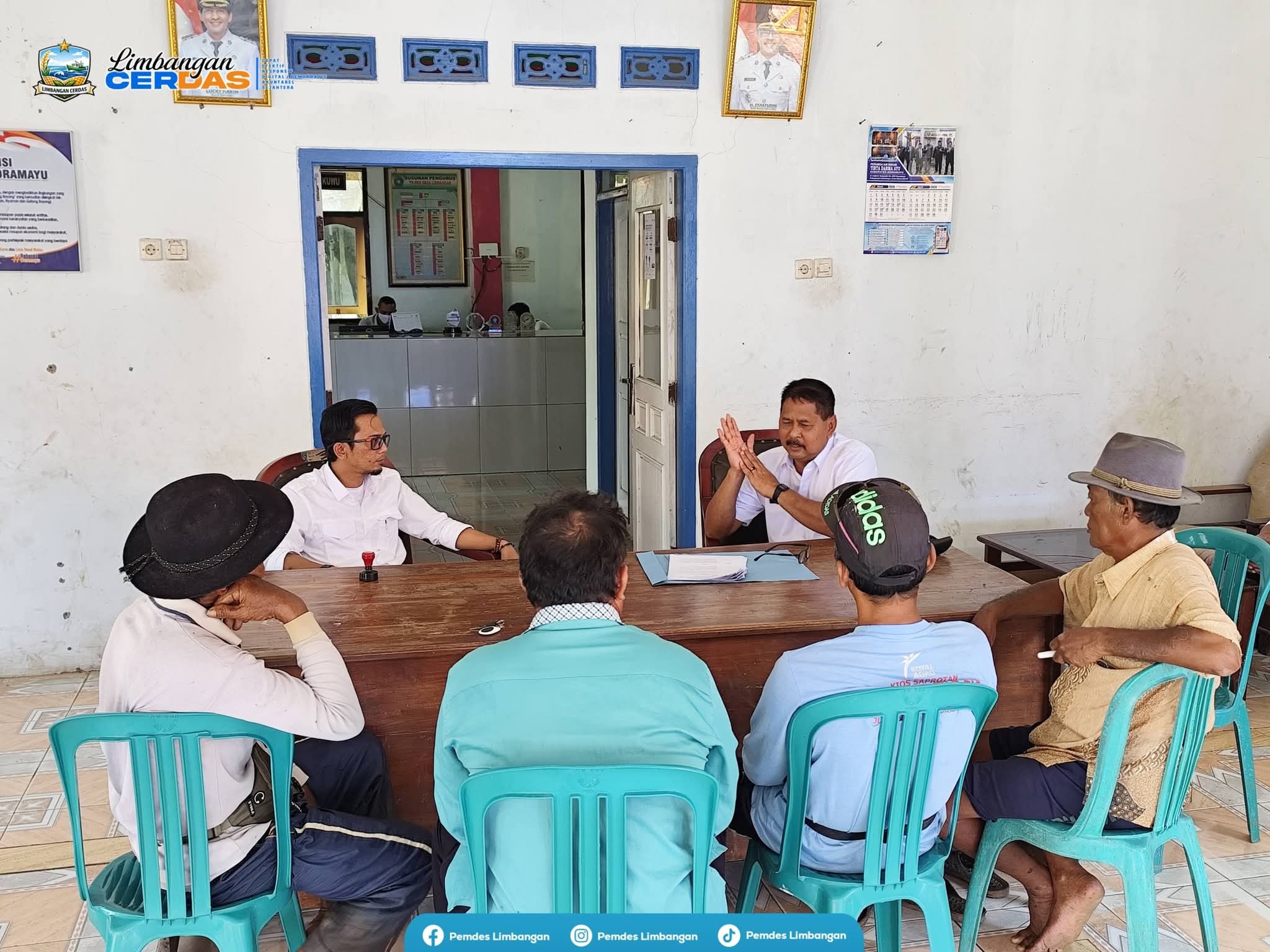Penyerahan SK Kepengurusan Gapoktan dan Kelompok Tani