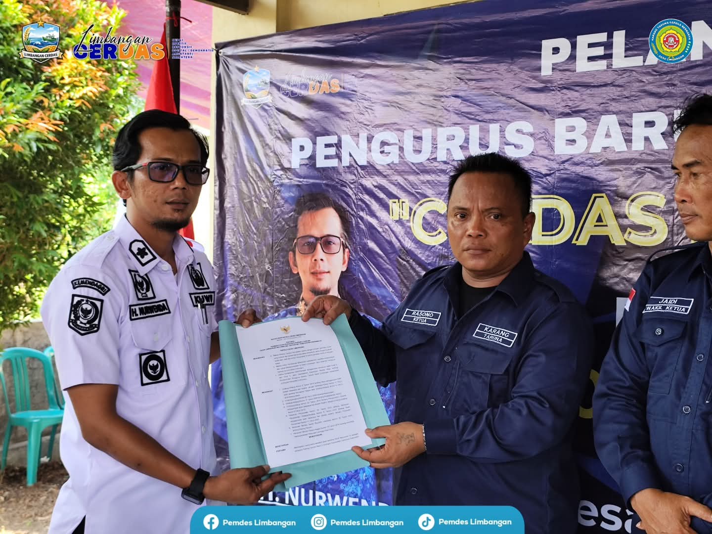 Kuwu H. Nurwenda Secara Resmi Melantik Pengurus Karang Taruna Cerdas Berkarya Desa Limbangan